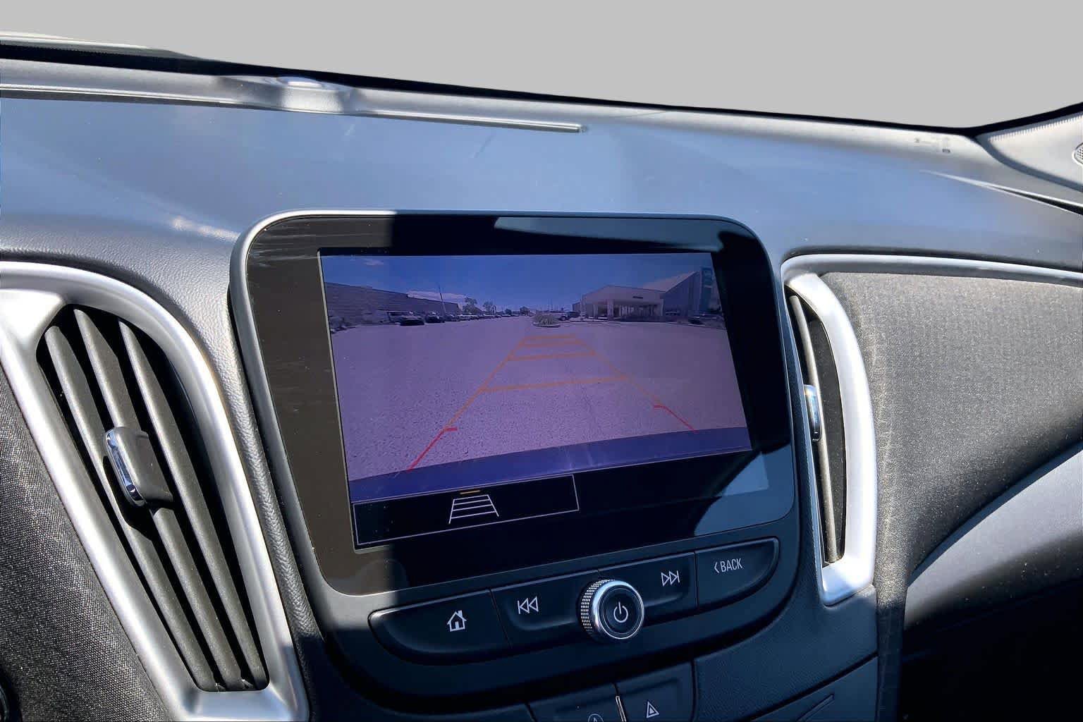 Used 2023 Chevrolet Malibu LT FWD image 26
