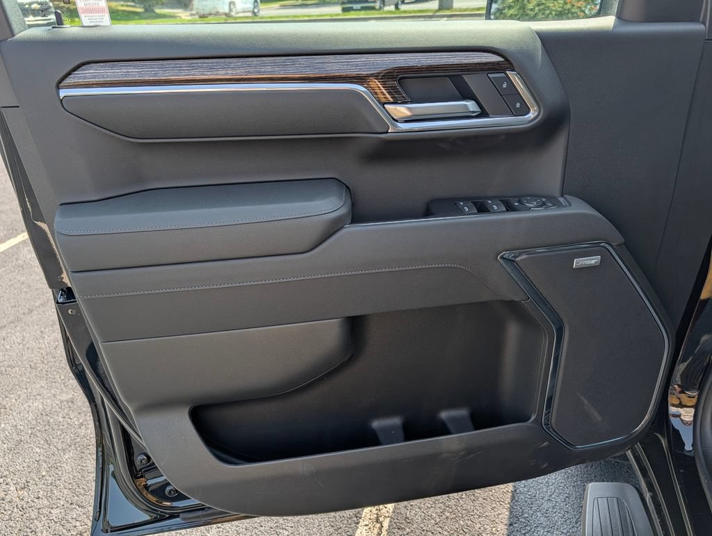 New 2026 GMC Sierra 1500 Elevation w/ Elevation Premium Package AWD/4WD image 13