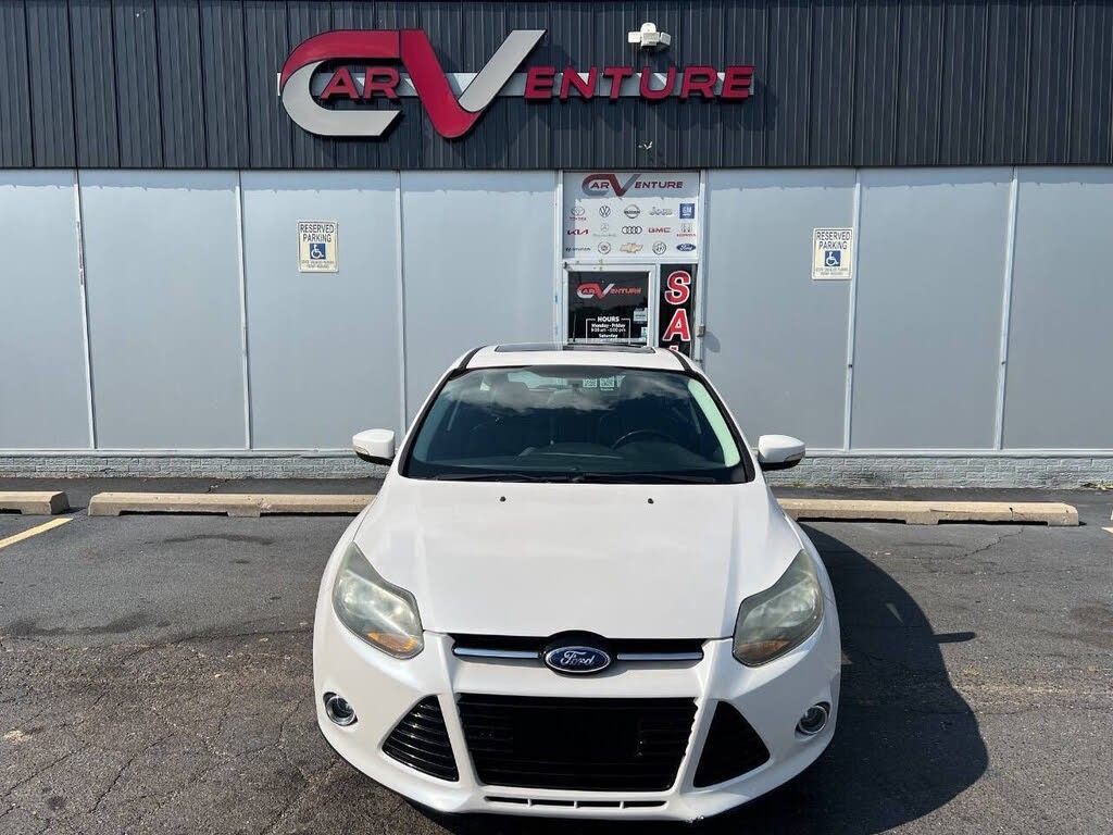 Used 2014 Ford Focus Titanium image 9