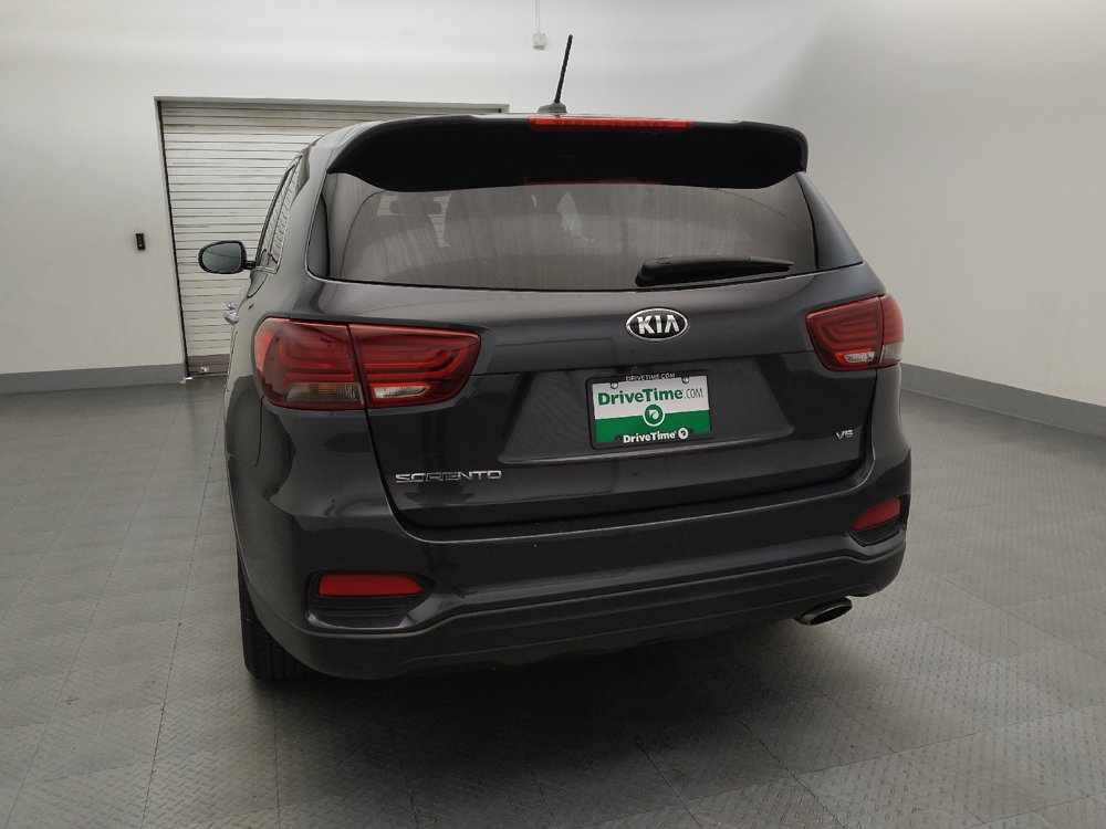 Used 2019 Kia Sorento FWD V6 image 6