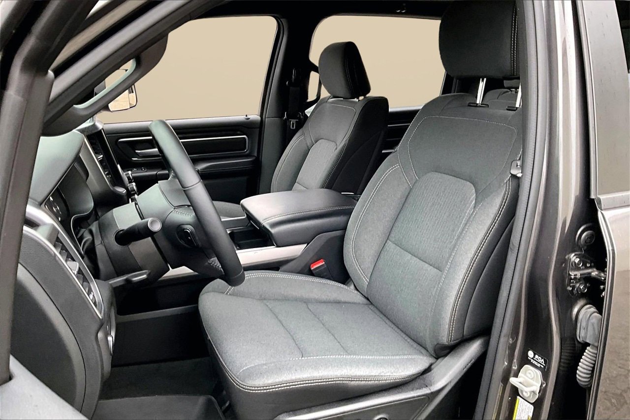 Certified 2024 RAM 1500 Big Horn w/ Trailer Tow Group image 20