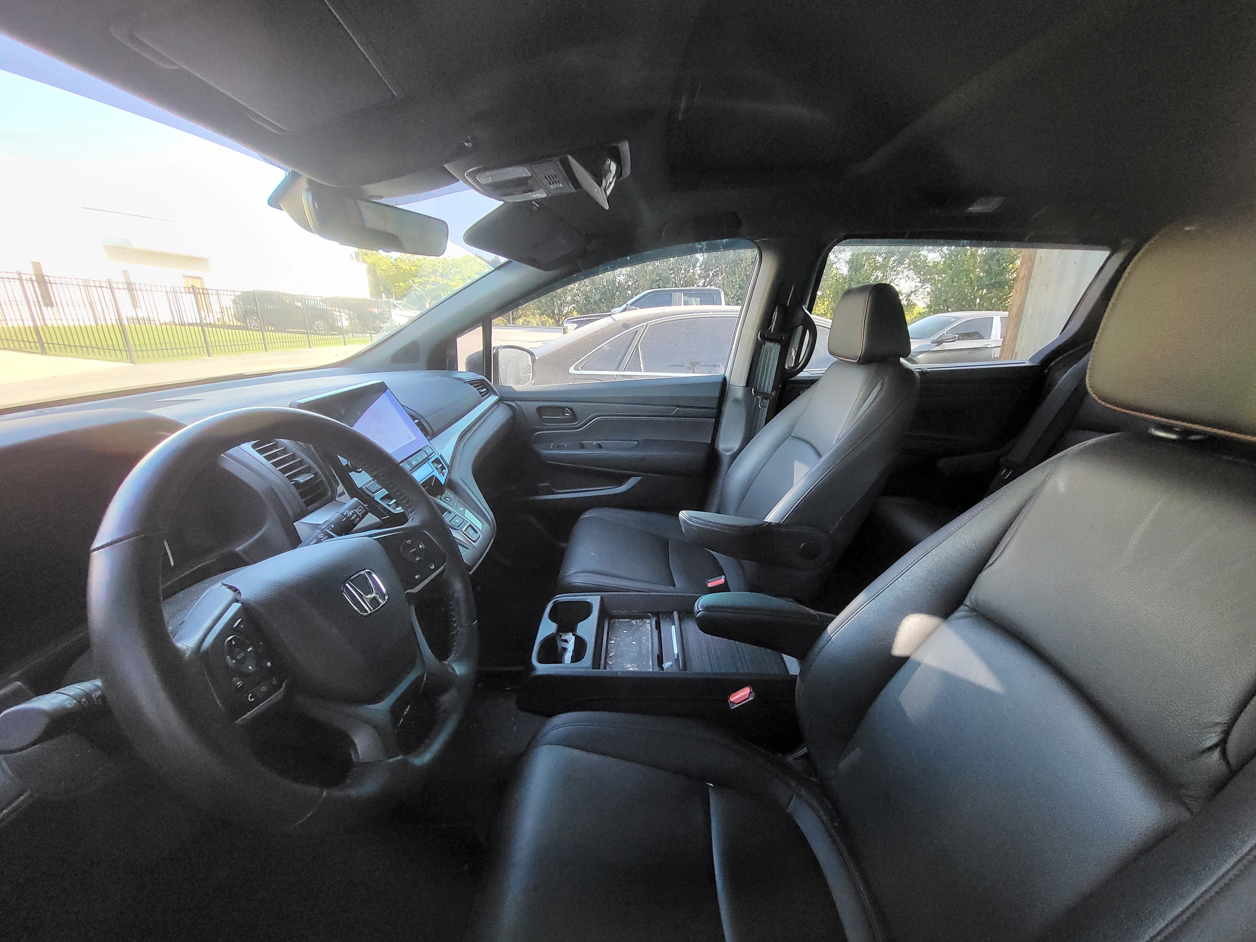 Used 2024 Honda Odyssey Sport image 10