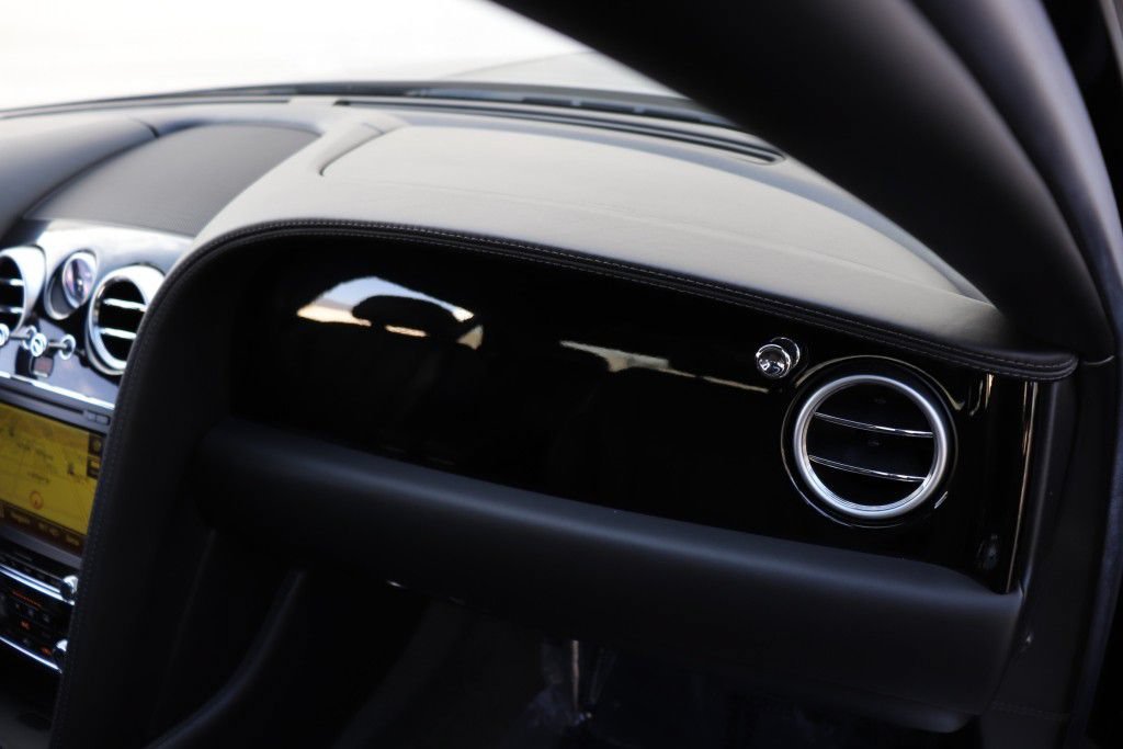 Used 2015 Bentley Flying Spur V8 AWD/4WD image 49