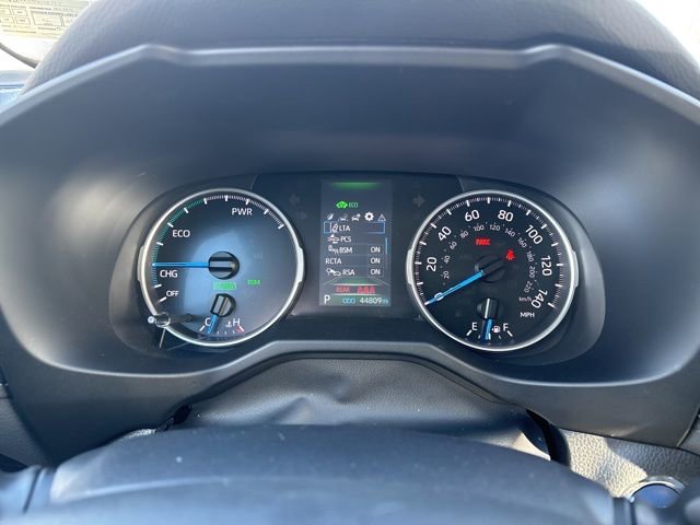 Used 2022 Toyota RAV4 XLE Premium image 27