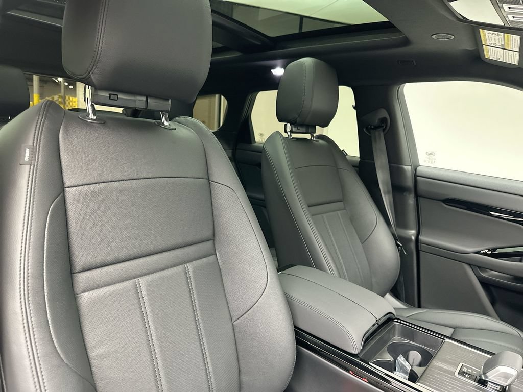 Certified 2026 Land Rover Range Rover Evoque S AWD/4WD image 4