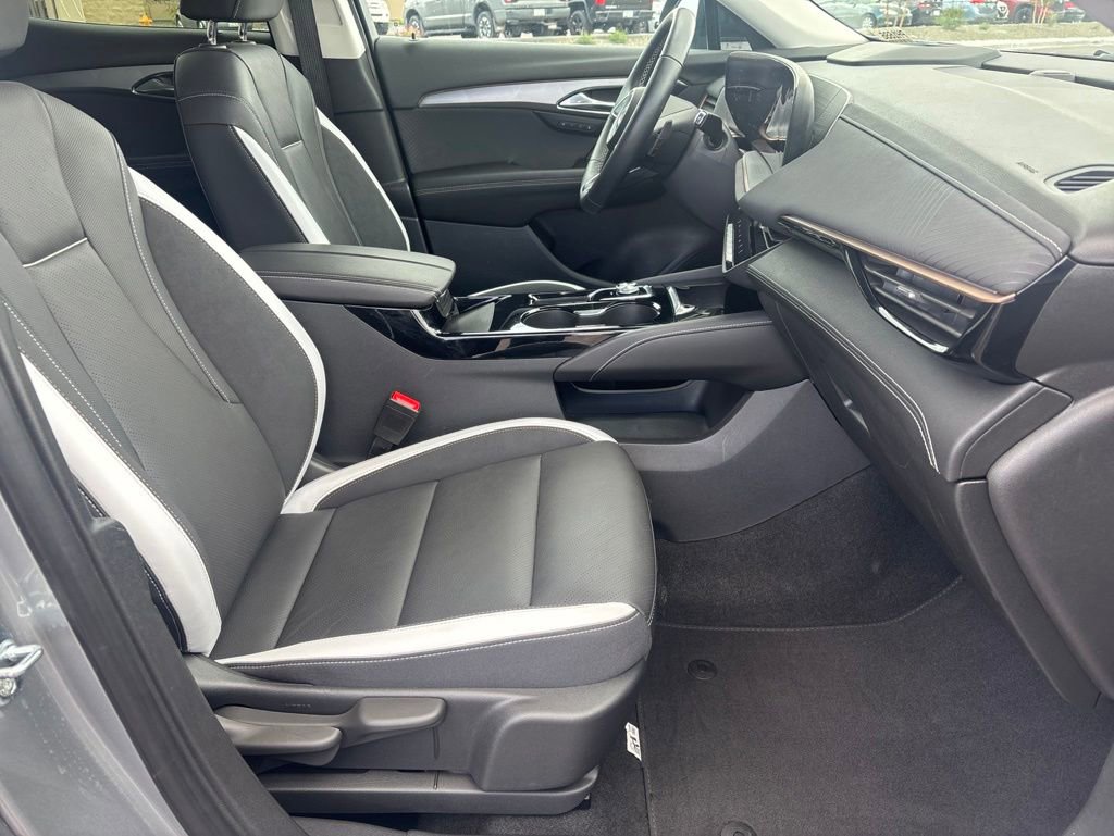 Used 2024 Buick Envision Sport Touring AWD/4WD image 18
