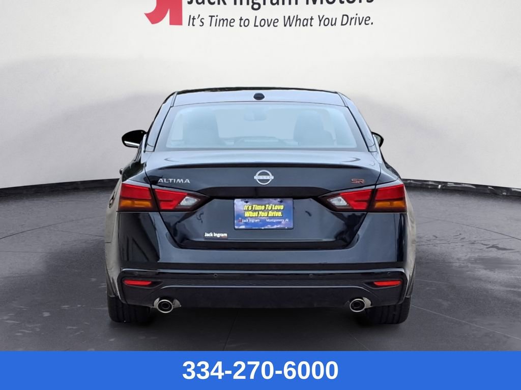 New 2025 Nissan Altima 2.5 SR w/ SR Premium Package image 4