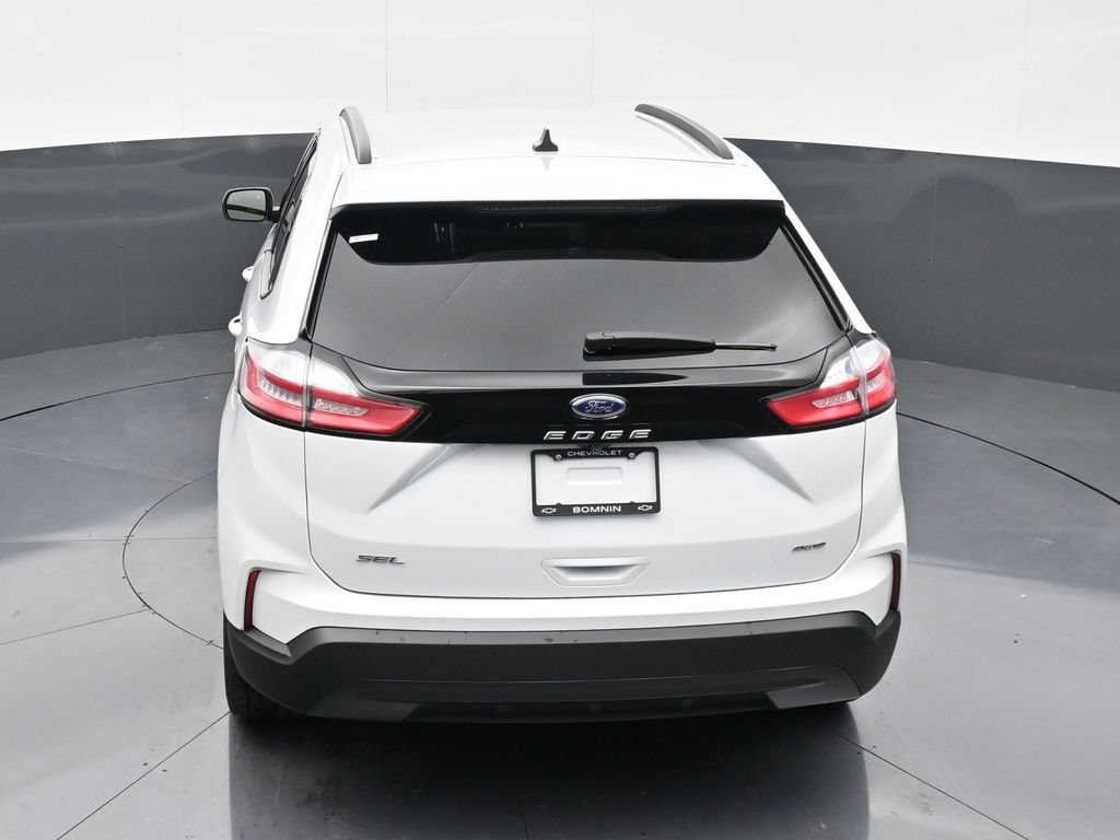 Used 2024 Ford Edge SEL w/ Sport Appearance Package AWD/4WD image 14