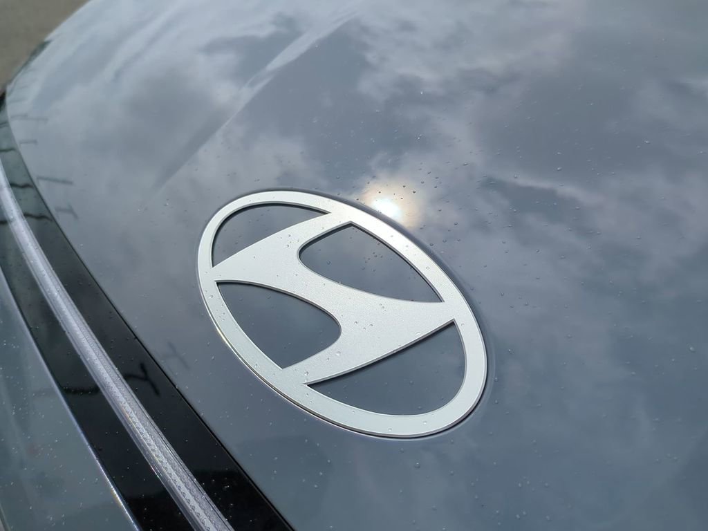 New 2026 Hyundai Sonata Limited image 13