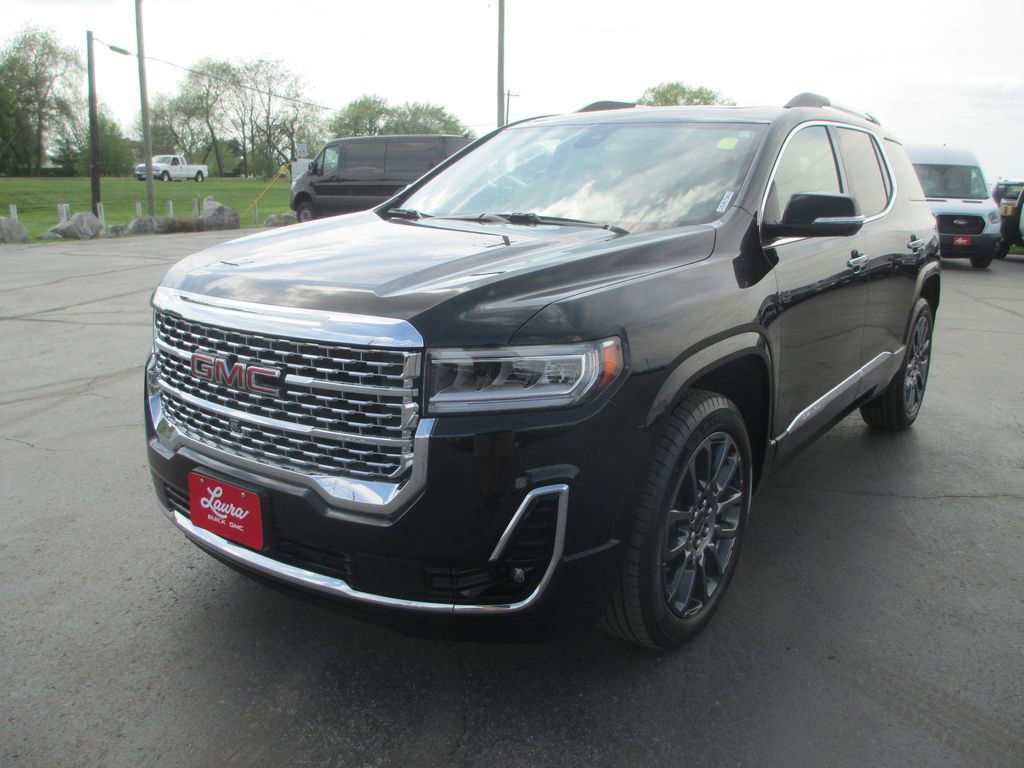 Used 2023 GMC Acadia Denali w/ Black Diamond Edition image 12