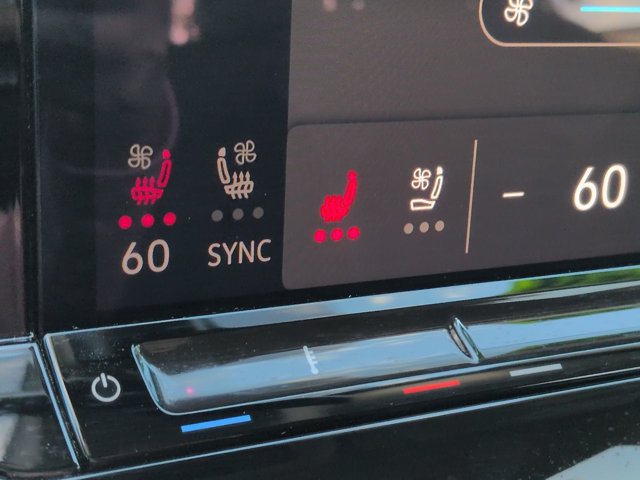 Used 2024 Volkswagen Atlas SE FWD image 21