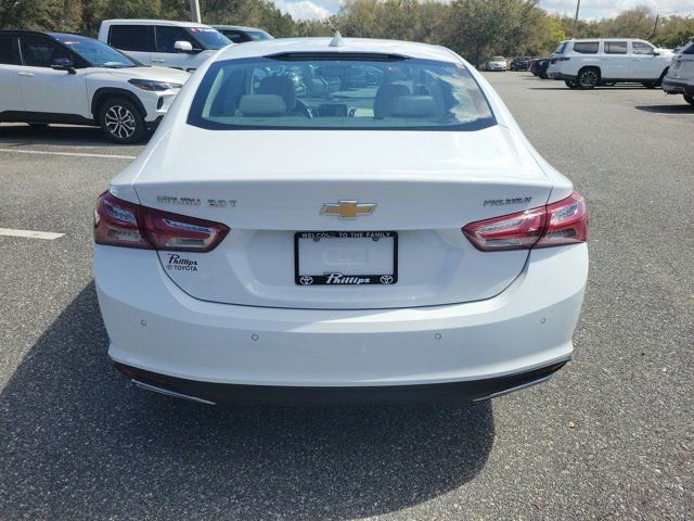 Used 2022 Chevrolet Malibu Premier image 11