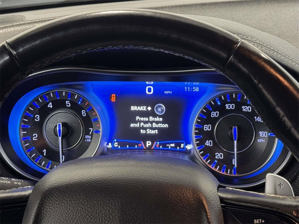 Used 2022 Chrysler 300 S image 30