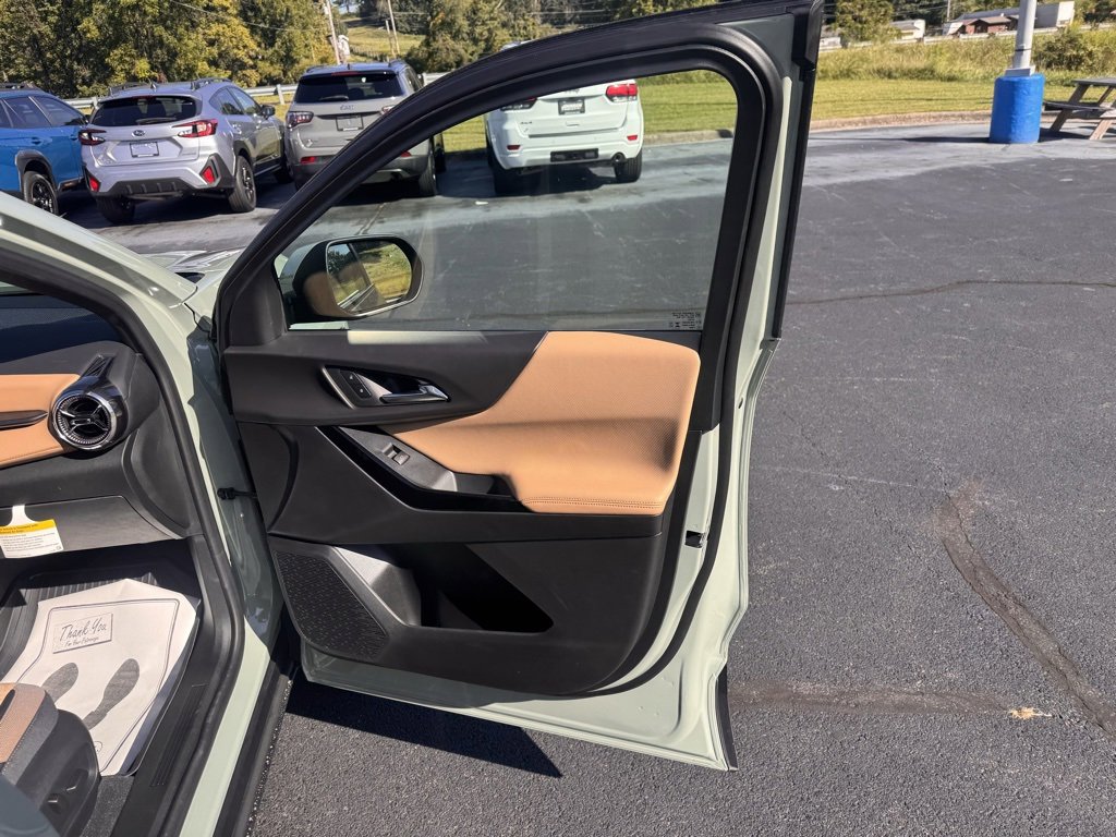 New 2026 Chevrolet Equinox ACTIV w/ Convenience Package III image 29