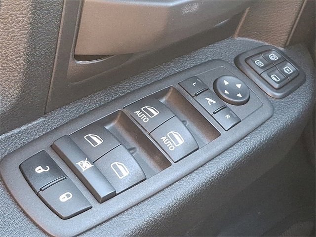 Used 2023 RAM 2500 Tradesman w/ Chrome Appearance Group image 30