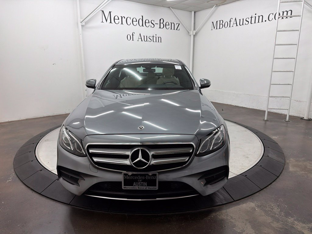 Used 2018 Mercedes-Benz E 300 image 2