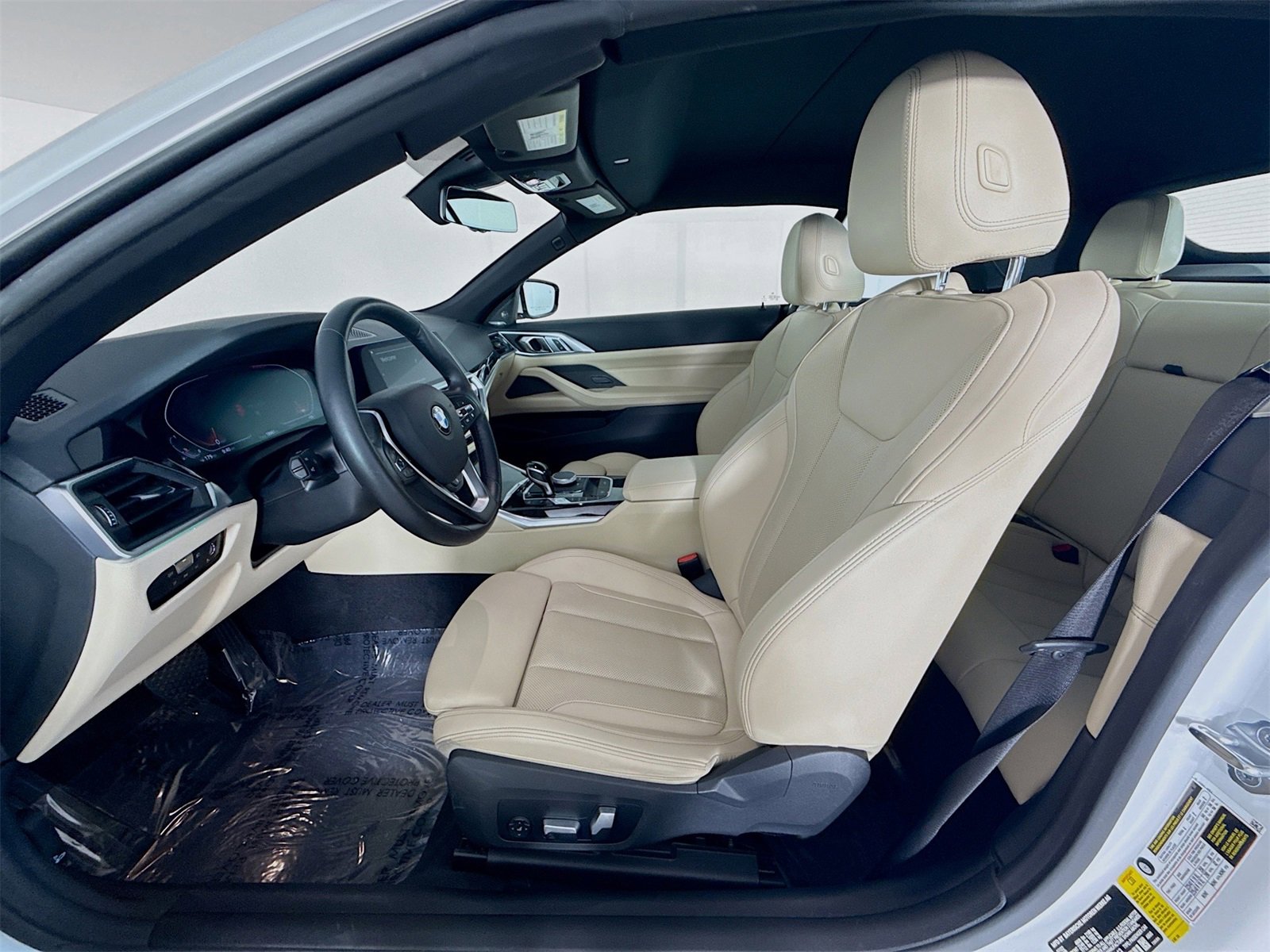 Certified 2023 BMW 430i Convertible w/ Premium Package image 22