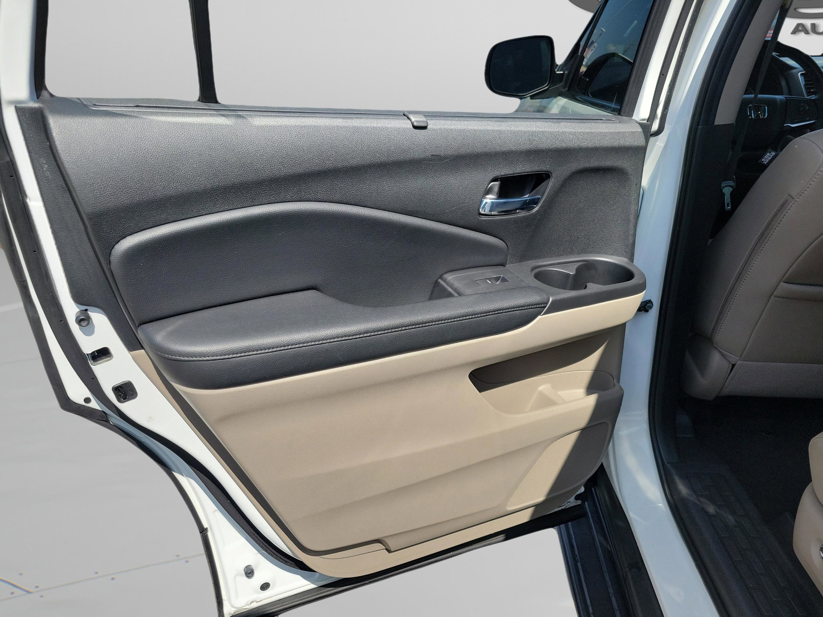 Used 2020 Honda Pilot EX-L image 24