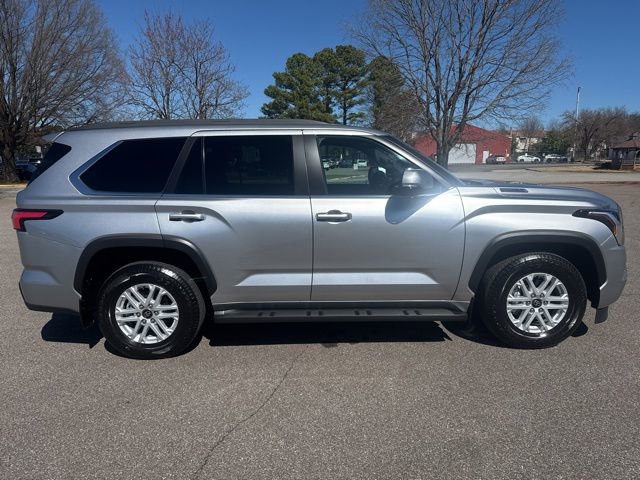 Used 2025 Toyota Sequoia SR5 image 6