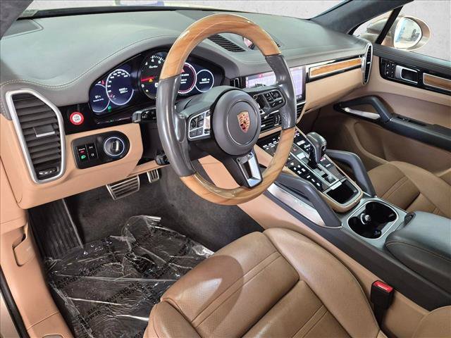 Used 2019 Porsche Cayenne Turbo AWD/4WD image 13