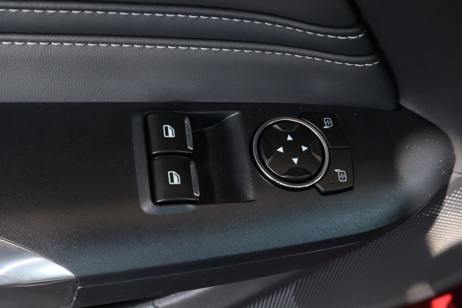 Used 2025 Ford Mustang Premium RWD image 20