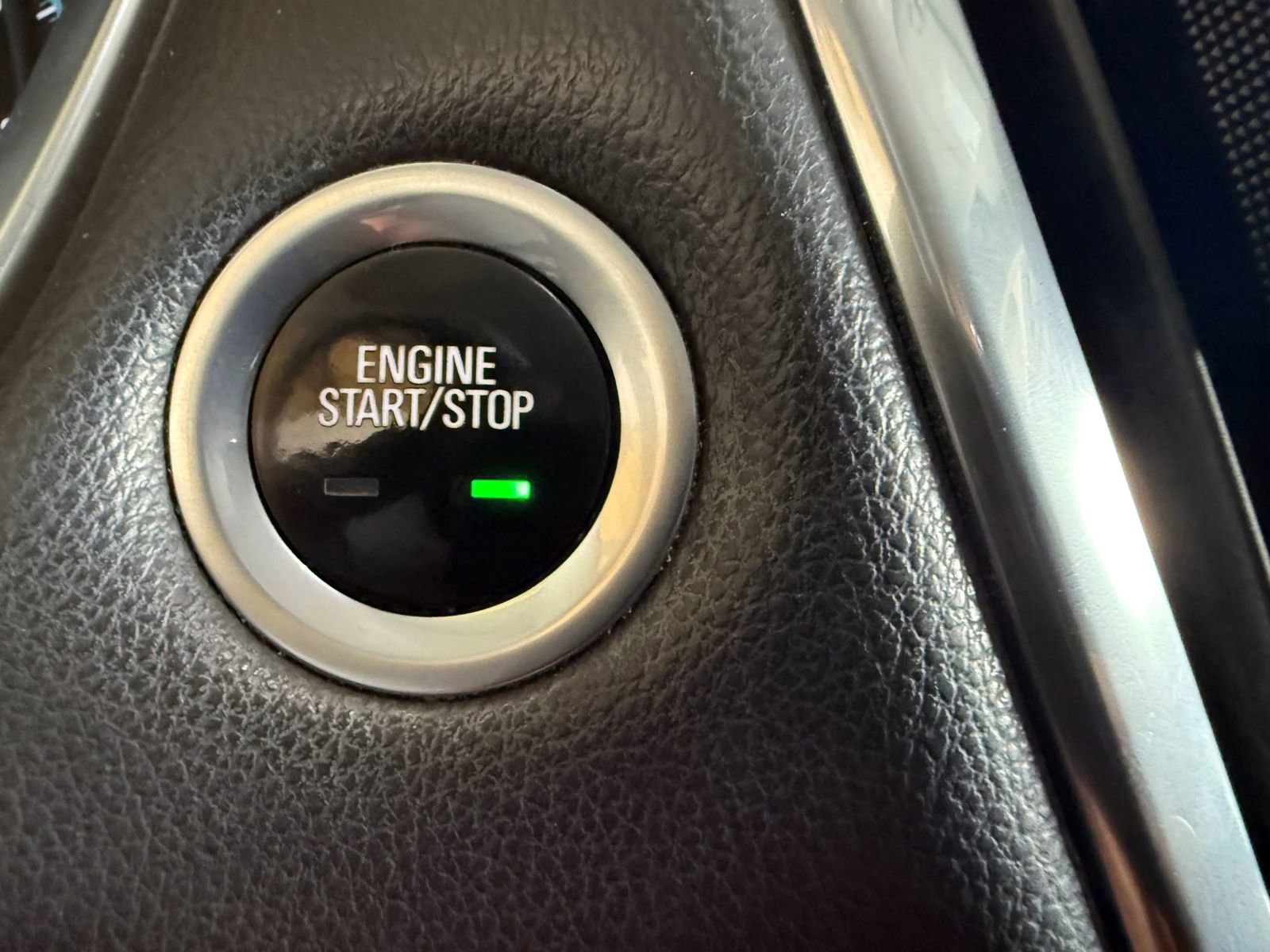 Used 2019 Chevrolet Traverse LS FWD image 17