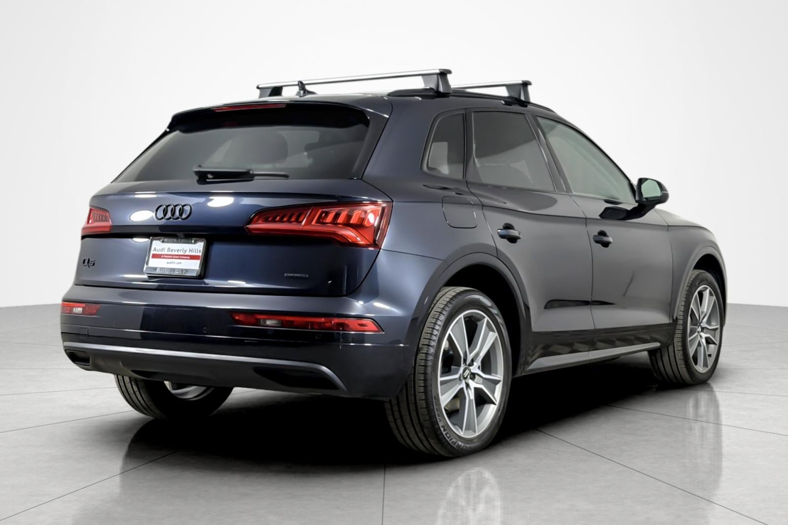 Used 2019 Audi Q5 2.0T Premium Plus w/ Premium Plus Package AWD/4WD image 5