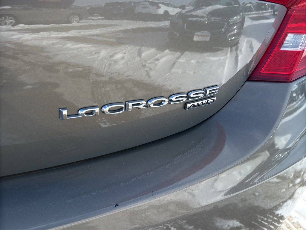 Used 2017 Buick LaCrosse Premium image 8