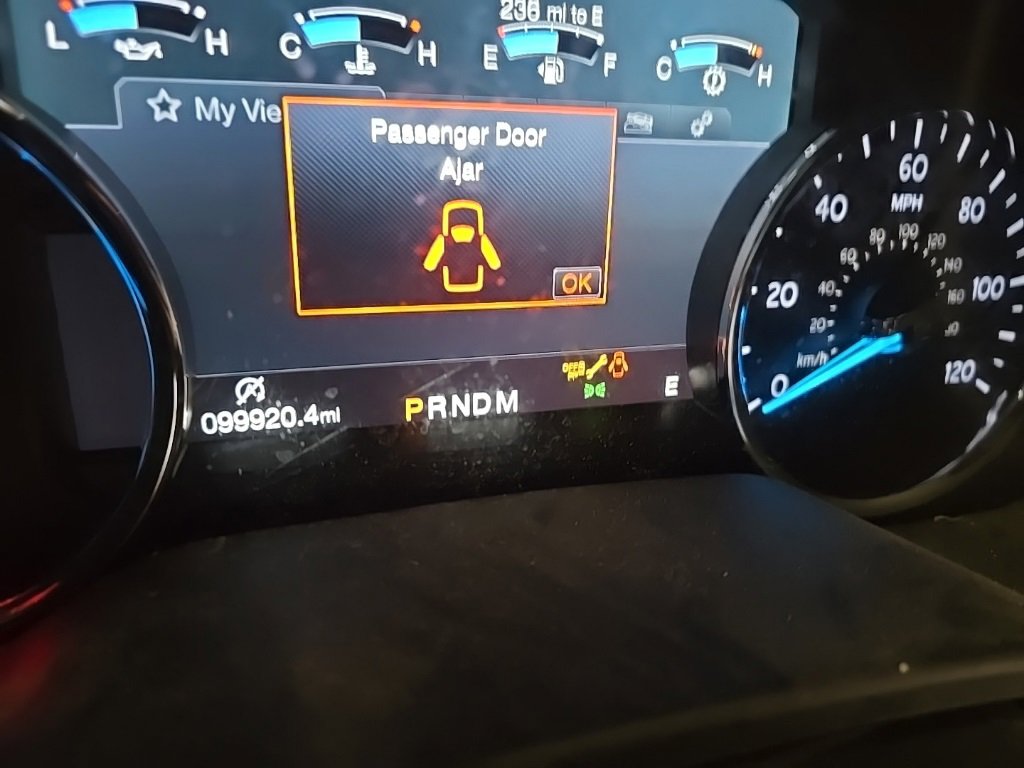 Used 2019 Ford Expedition XLT w/ Equipment Group 202A image 7