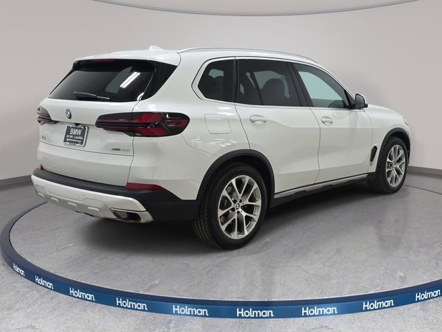 Used 2024 BMW X5 xDrive40i w/ Premium Package image 6