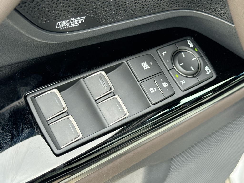 New 2026 Lexus LX 700h Luxury AWD/4WD image 14