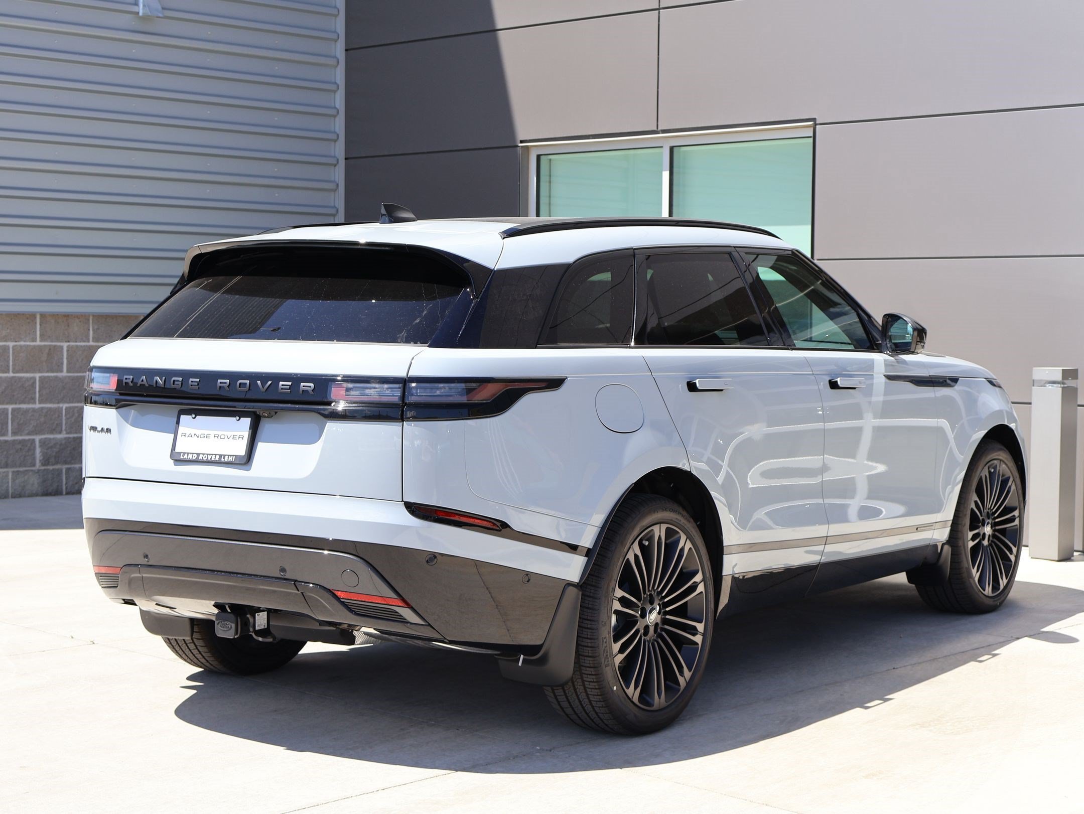 New 2026 Land Rover Range Rover Velar Belgravia AWD/4WD image 5