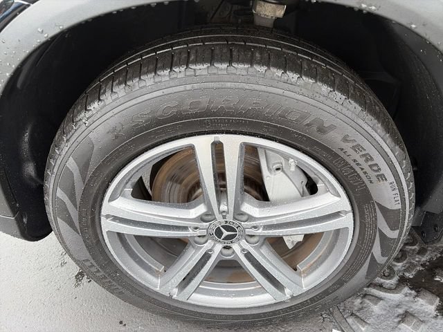 Used 2022 Mercedes-Benz GLC 300 4MATIC image 10