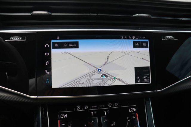 Used 2022 Audi RS Q8 AWD/4WD image 16