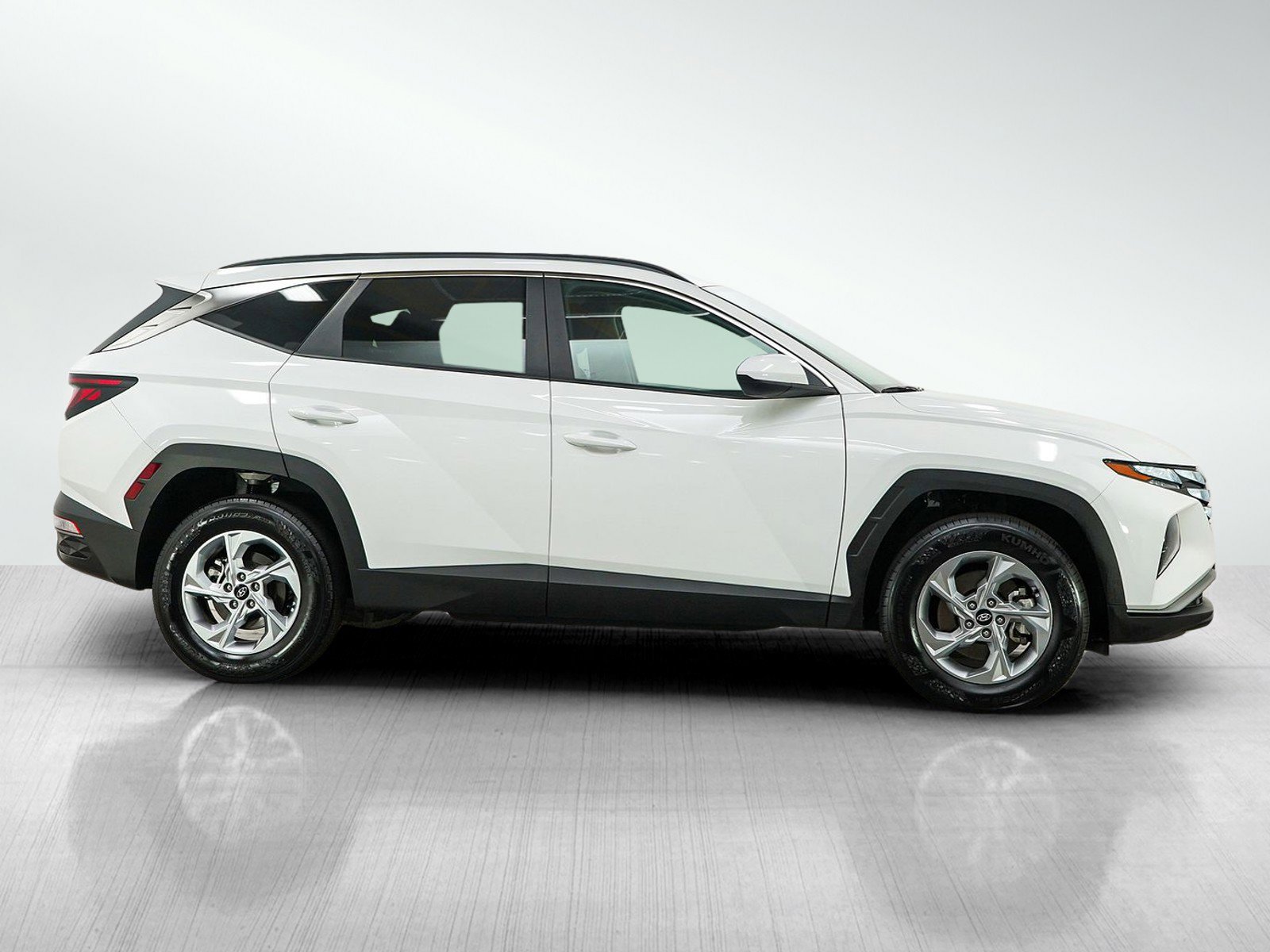 Used 2024 Hyundai Tucson SEL AWD/4WD image 3