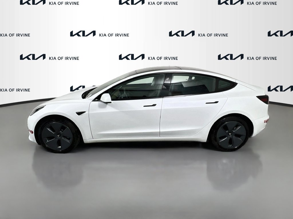 Used 2023 Tesla Model 3 Standard Range RWD image 4