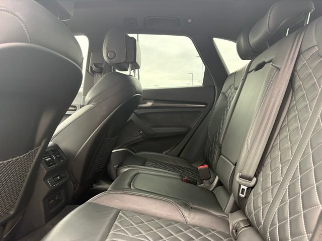 Used 2020 Audi SQ5 Premium Plus w/ Premium Plus Package AWD/4WD image 19