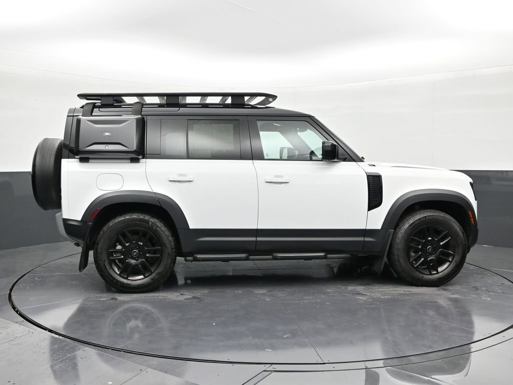 Used 2023 Land Rover Defender 110 S AWD/4WD image 6
