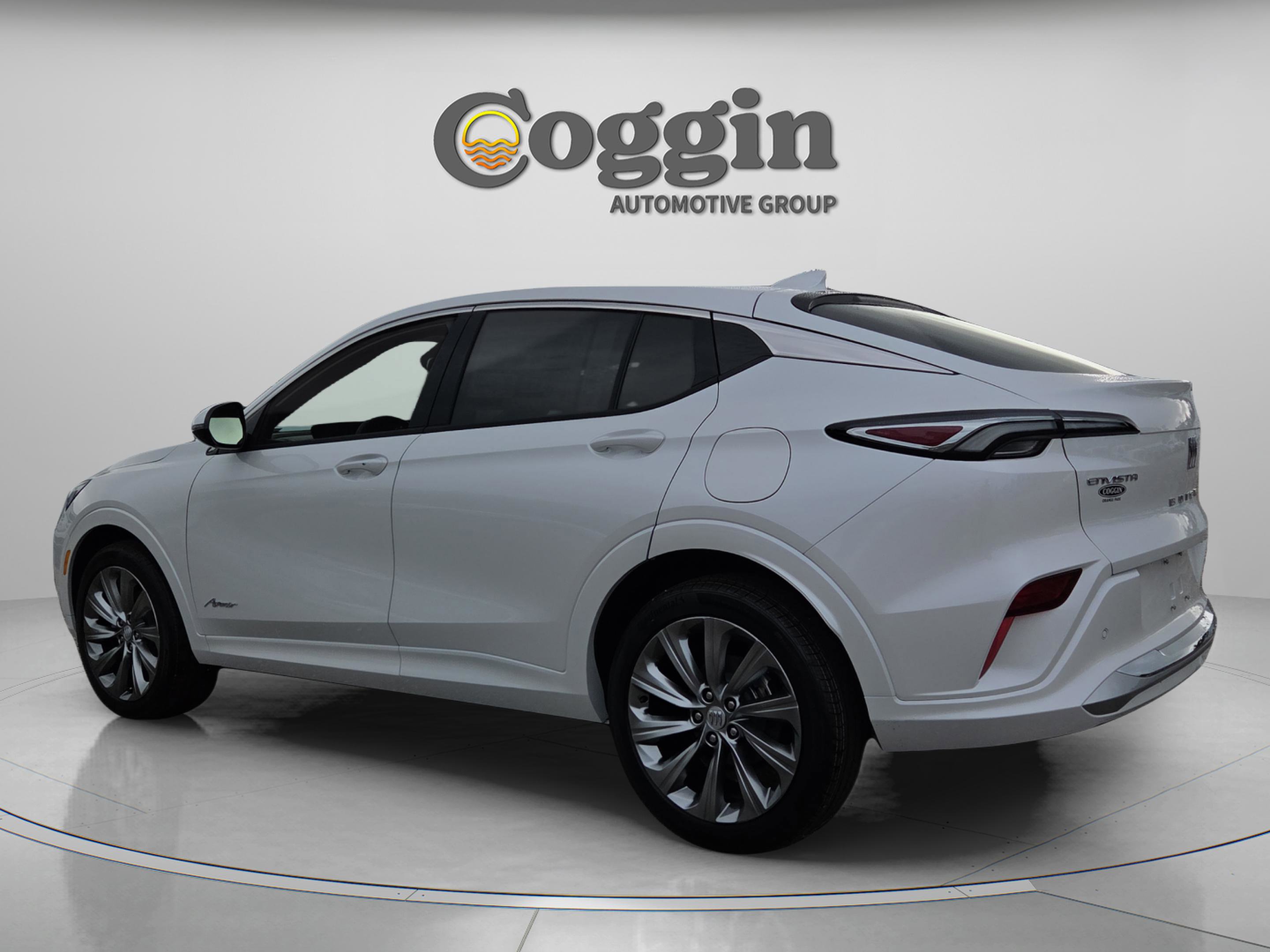 New 2026 Buick Envista Avenir FWD image 3
