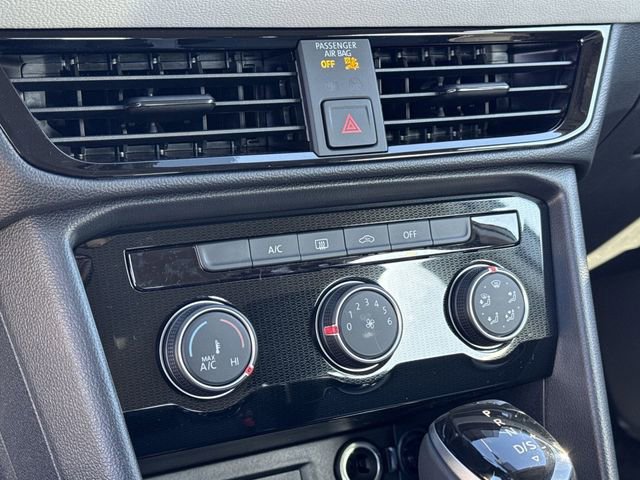 New 2026 Volkswagen Taos S image 19