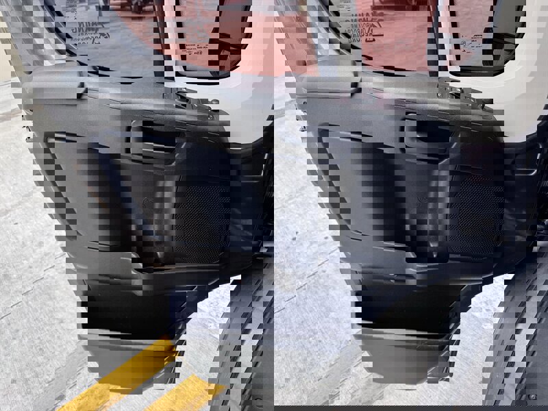 Used 2016 RAM ProMaster 3500 w/ Premium Appearance Group image 12