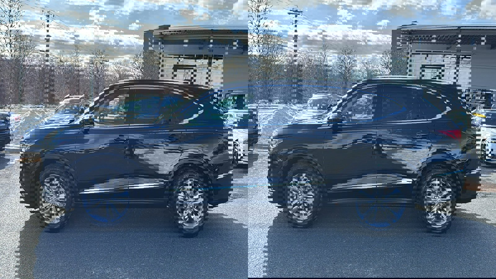 Used 2023 Acura MDX SH-AWD image 5