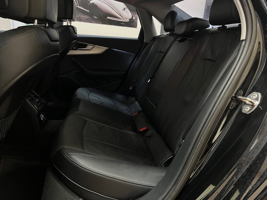 Used 2018 Audi A4 2.0T Ultra Premium image 30