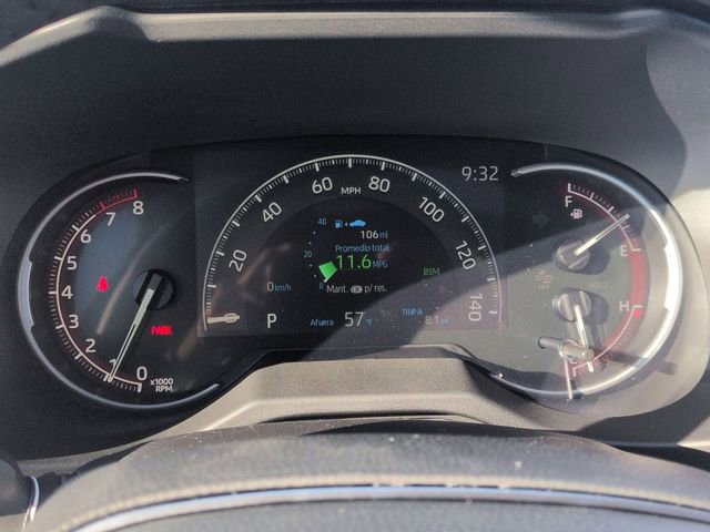 New 2025 Toyota RAV4 XLE image 15