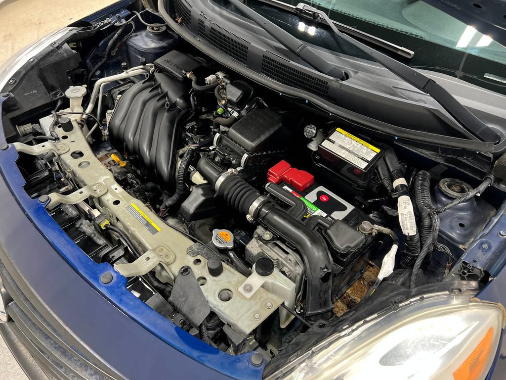 Used 2014 Nissan Versa S FWD image 26