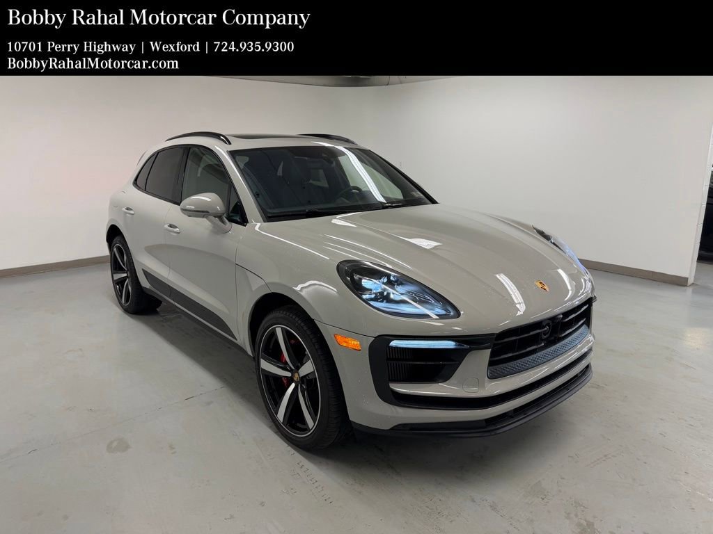 Used 2023 Porsche Macan S image 1
