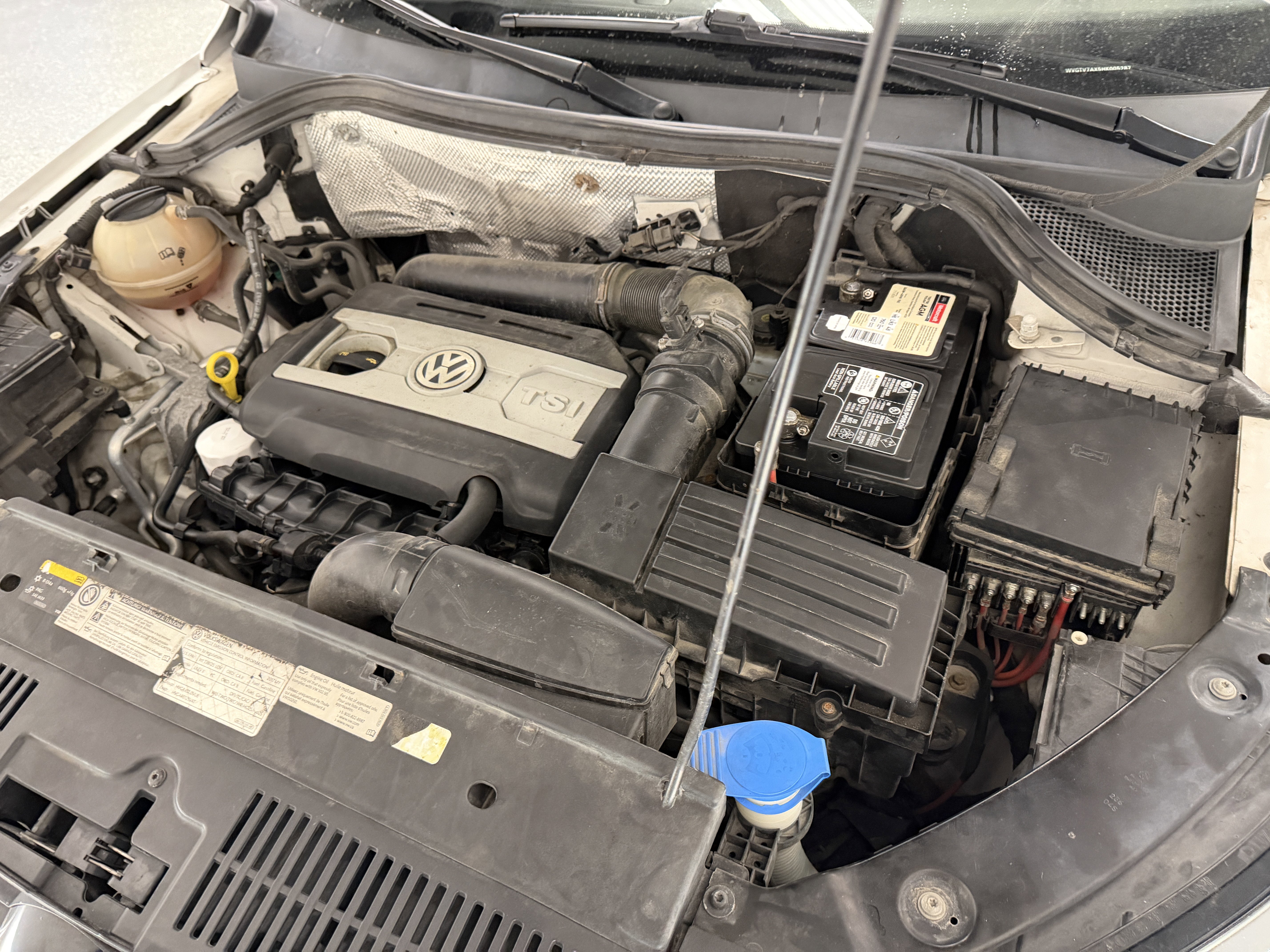 Used 2017 Volkswagen Tiguan Sport image 34