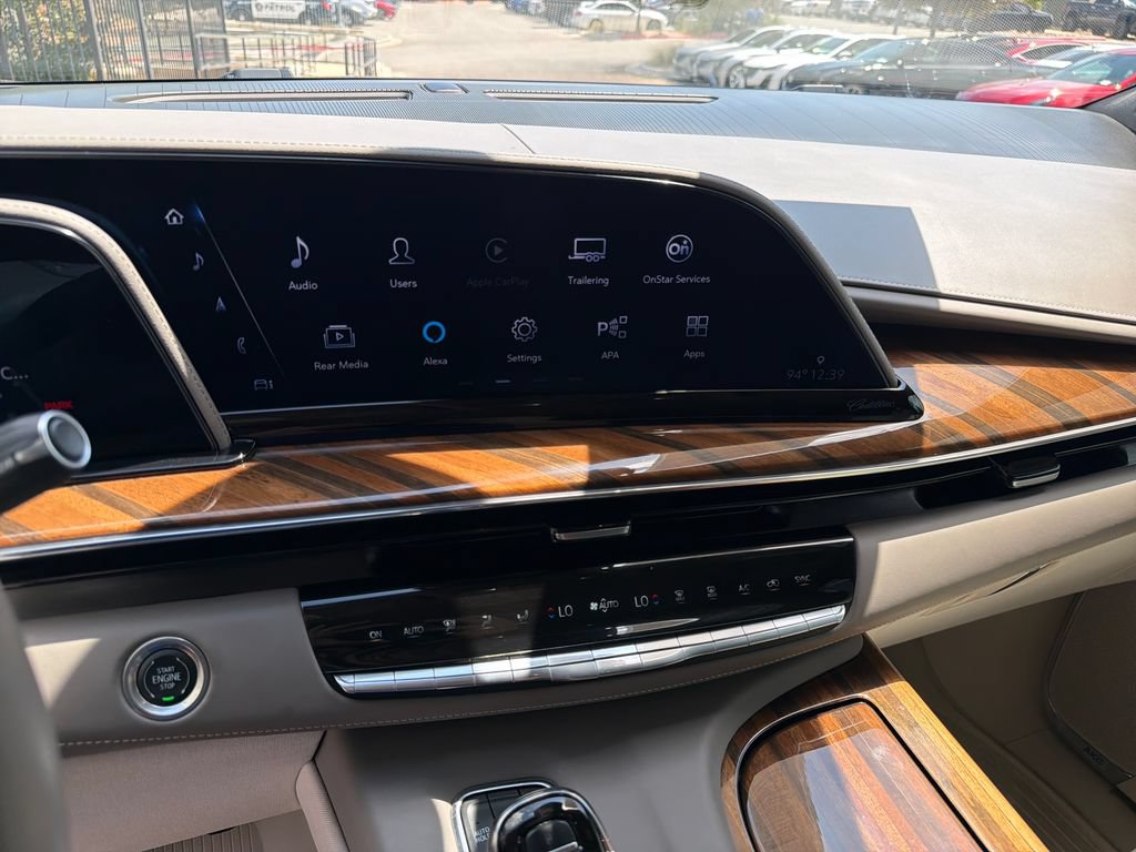 Used 2024 Cadillac Escalade Sport Platinum w/ LPO, Floor Liner Package AWD/4WD image 29