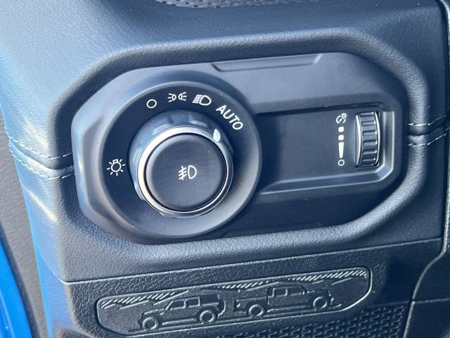 Used 2024 Jeep Wrangler Unlimited Rubicon image 35