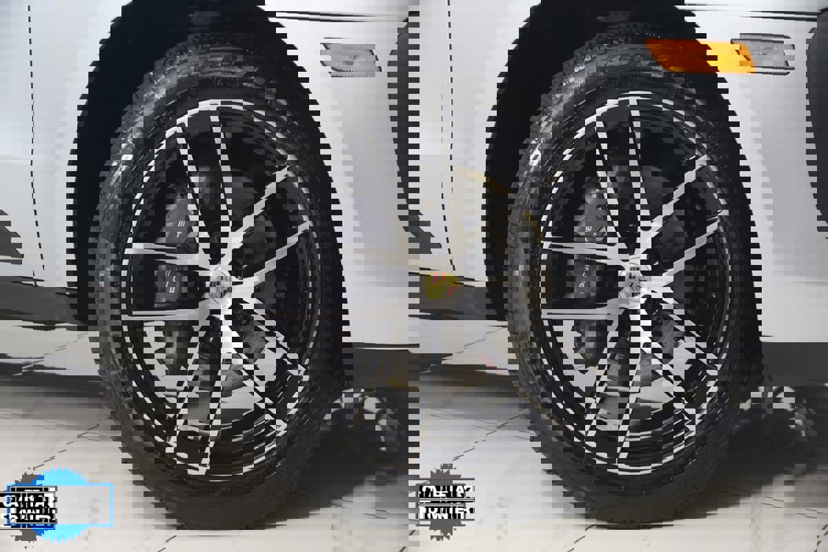 Used 2022 Porsche Macan image 15